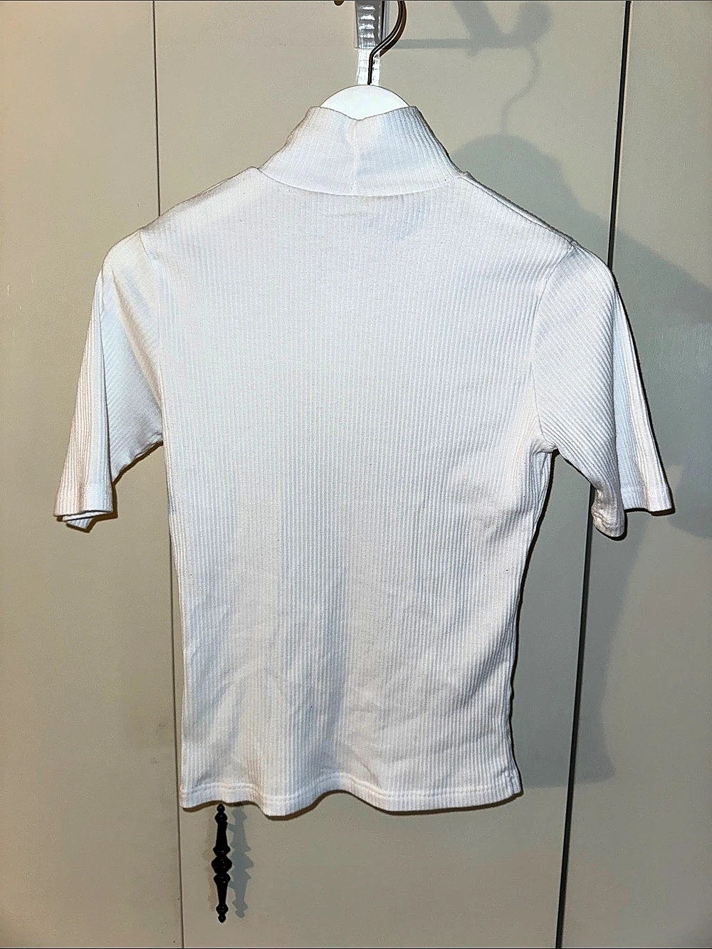 Ribbed Turtleneck Short Sleeve Top in White - Picture 4 of 4